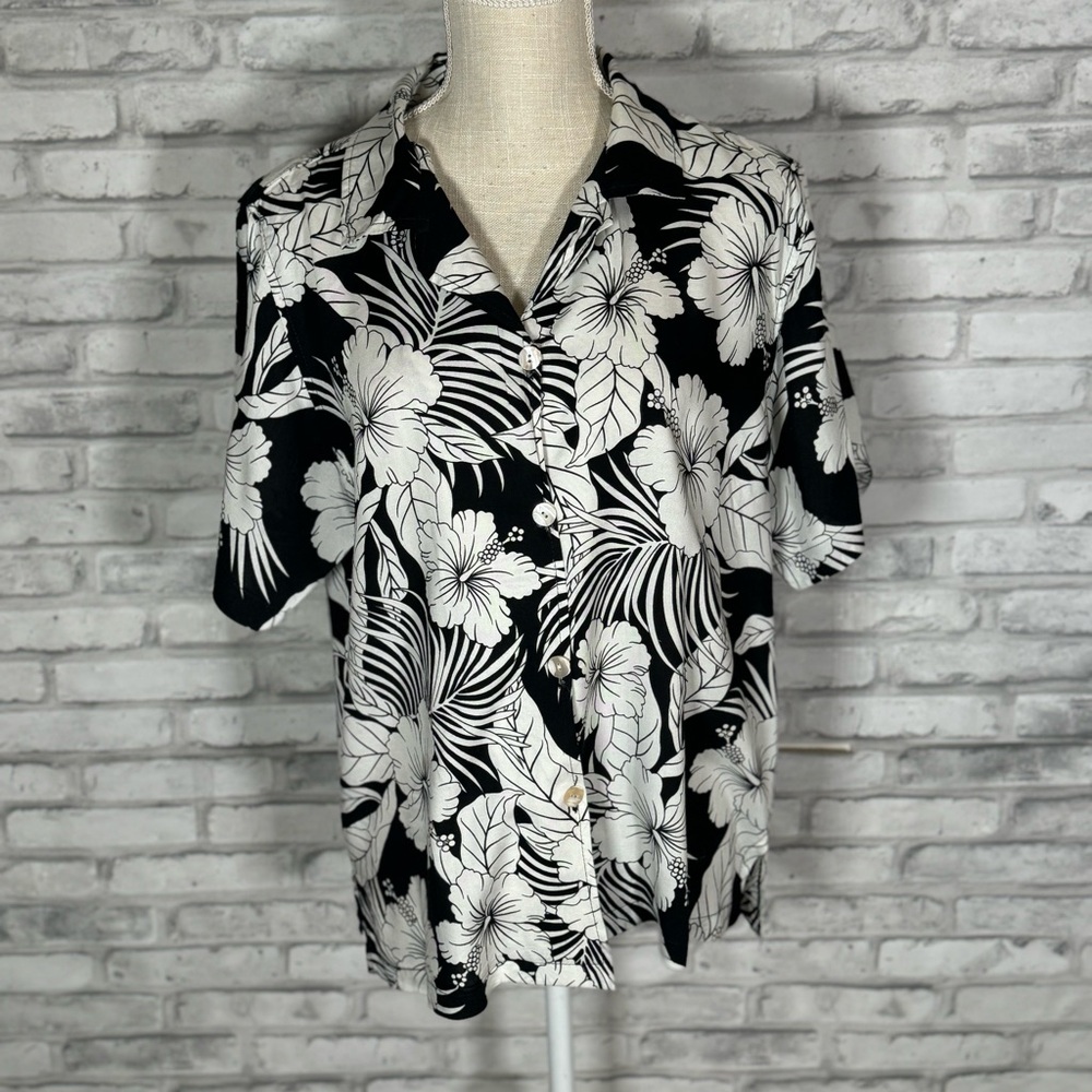 Makai Beach Black White Tropical Island Button Shirt
